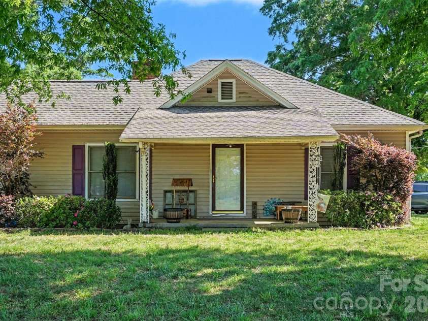 6805 Lackey Road, Vale, NC 28168.  MLS# CAR4375421, YatesRealty ID 22797. 