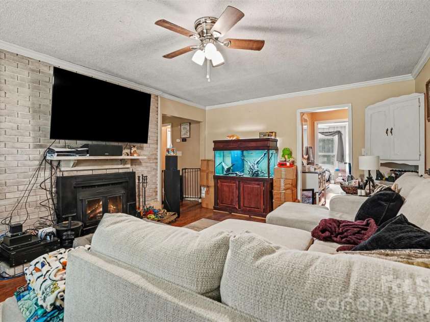 6805 Lackey Road, Vale, NC 28168.  MLS# CAR4375421, YatesRealty ID 22797. 