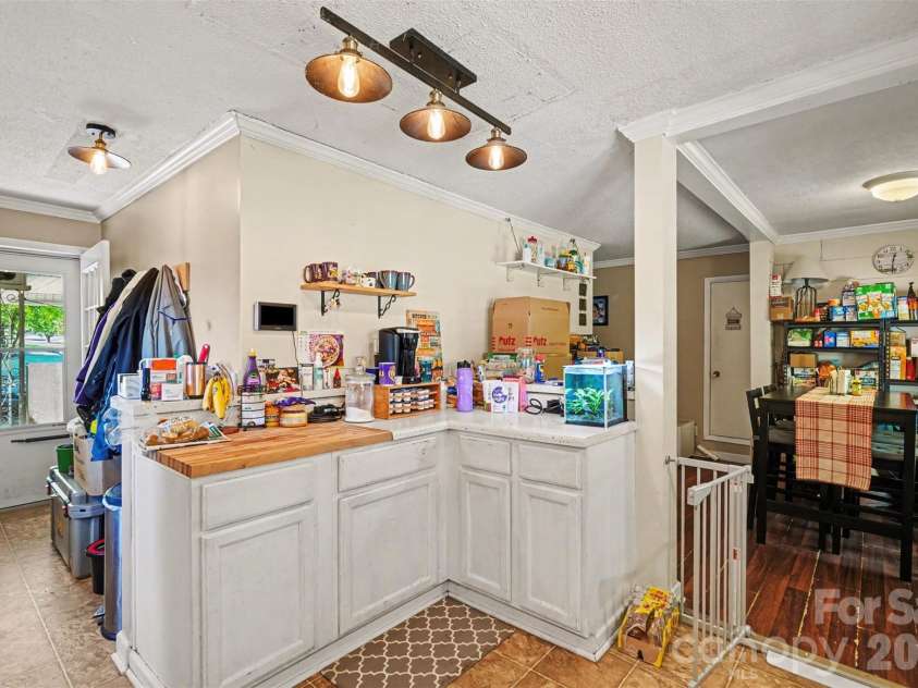 6805 Lackey Road, Vale, NC 28168.  MLS# CAR4375421, YatesRealty ID 22797. 