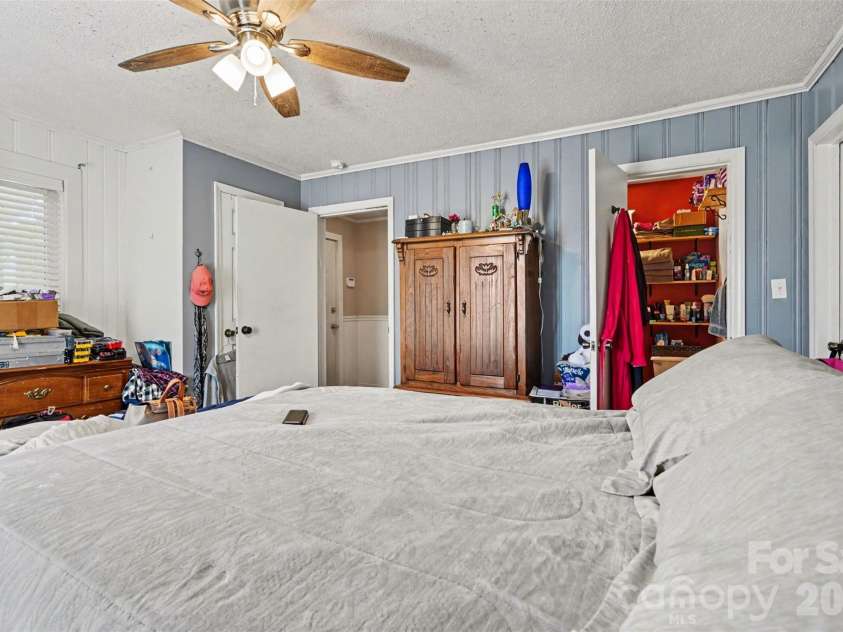 6805 Lackey Road, Vale, NC 28168.  MLS# CAR4375421, YatesRealty ID 22797. 