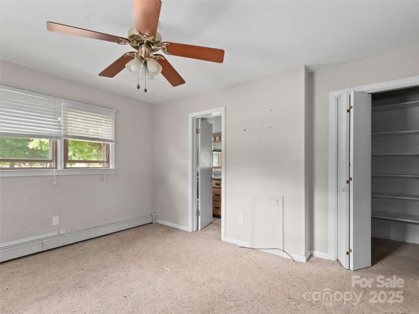 1460 Russ Avenue, Waynesville, NC 28786.  MLS# CAR4017485, YatesRealty ID 228. 