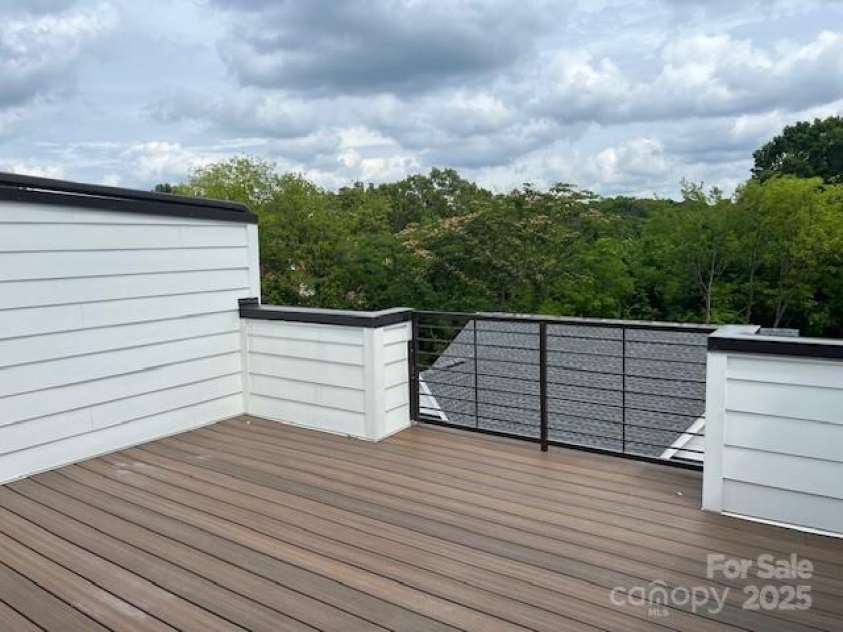 2031 Belmont Terraces Lane, Charlotte, NC 28205.  MLS# CAR4190759, YatesRealty ID 228. 