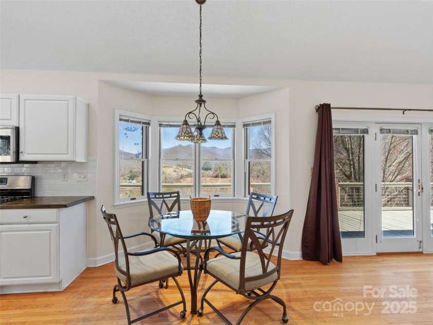 126 Hillcrest Drive, Barnardsville, NC 28709.  MLS# CAR4231106, YatesRealty ID 2280. 