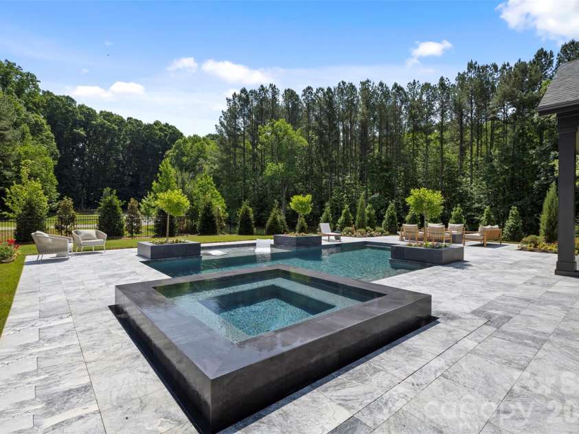 16713 Grande Vineyards Drive, Mint Hill, NC 28227.  MLS# CAR4340341, YatesRealty ID 2280. 
