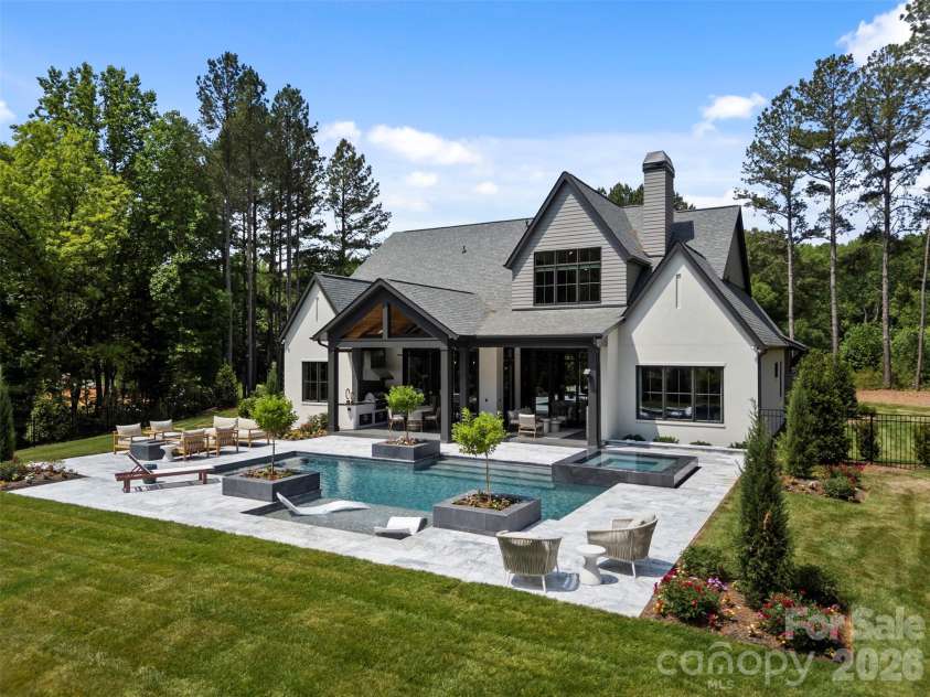 16713 Grande Vineyards Drive, Mint Hill, NC 28227.  MLS# CAR4340341, YatesRealty ID 2280. 