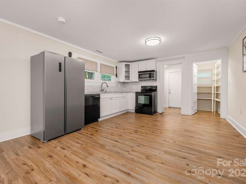 512 Spindale Street, Spindale, NC 28160.  MLS# CAR4316689, YatesRealty ID 2280. 