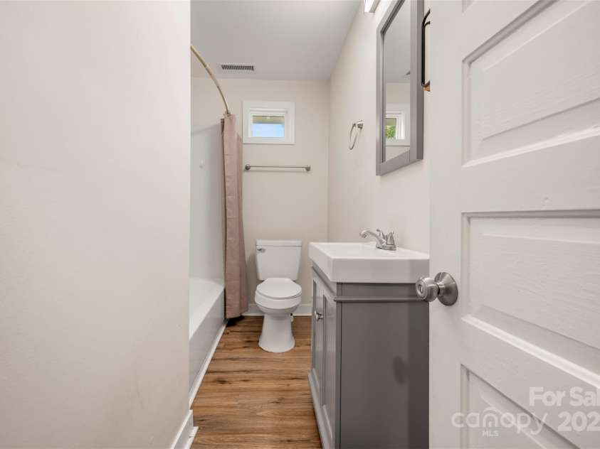 512 Spindale Street, Spindale, NC 28160.  MLS# CAR4316689, YatesRealty ID 2280. 