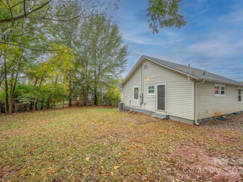 512 Spindale Street, Spindale, NC 28160.  MLS# CAR4316689, YatesRealty ID 2280. 
