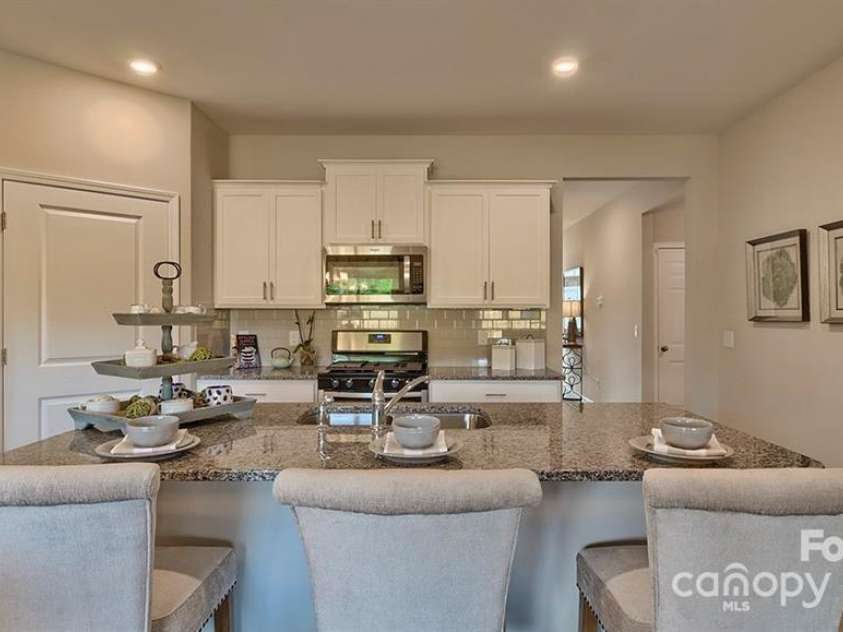 4607 Harris Elliot Road, Lincolnton, NC 28092.  MLS# CAR4263605, YatesRealty ID 22800. 