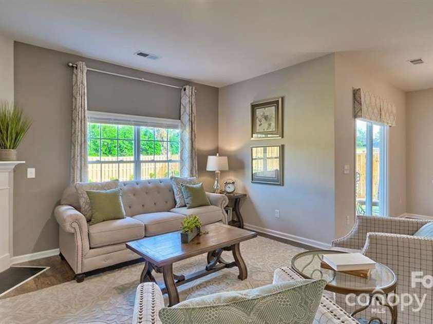 4607 Harris Elliot Road, Lincolnton, NC 28092.  MLS# CAR4263605, YatesRealty ID 22800. 