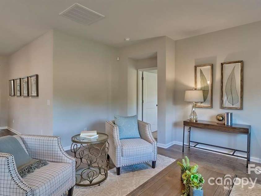 4607 Harris Elliot Road, Lincolnton, NC 28092.  MLS# CAR4263605, YatesRealty ID 22800. 