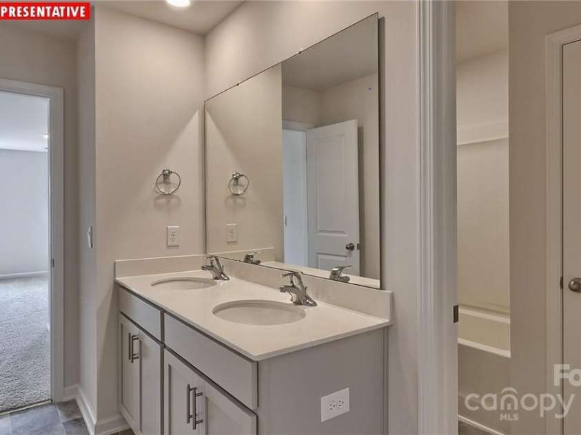 7336 Stonehouse Drive, Gastonia, NC 28056.  MLS# CAR4273384, YatesRealty ID 22801. 