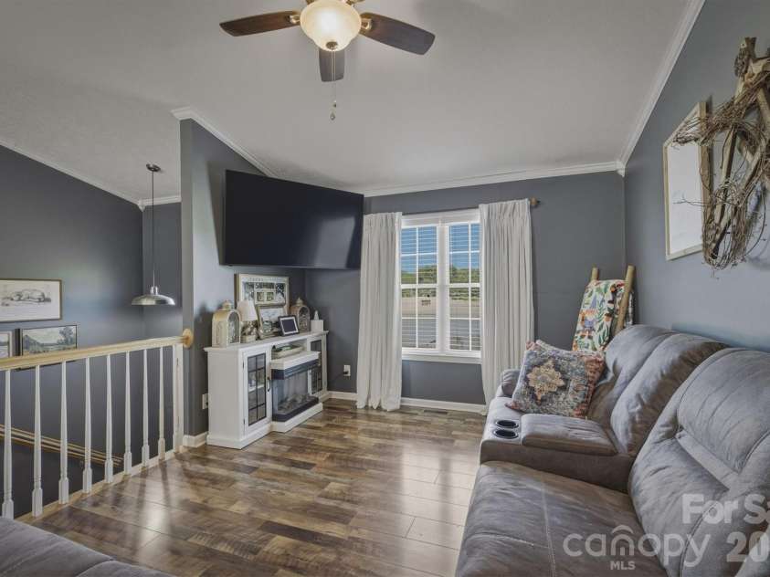 4240 Hickory Nut Ridge Road, Hudson, NC 28638.  MLS# CAR4369754, YatesRealty ID 22802. 