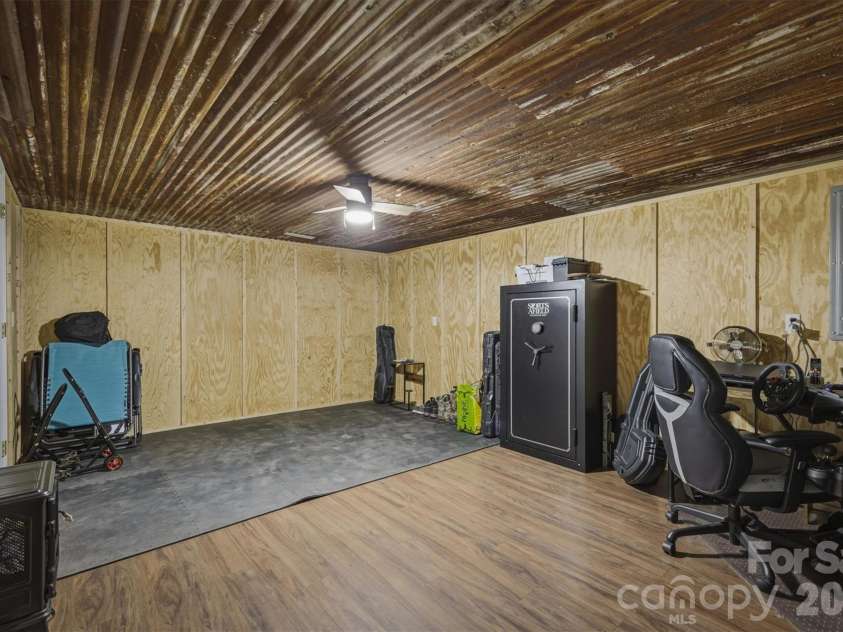 4240 Hickory Nut Ridge Road, Hudson, NC 28638.  MLS# CAR4369754, YatesRealty ID 22802. 