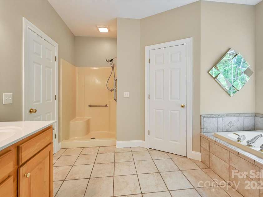 191 Berea Church Road, Hendersonville, NC 28739.  MLS# CAR4250893, YatesRealty ID 22803. 