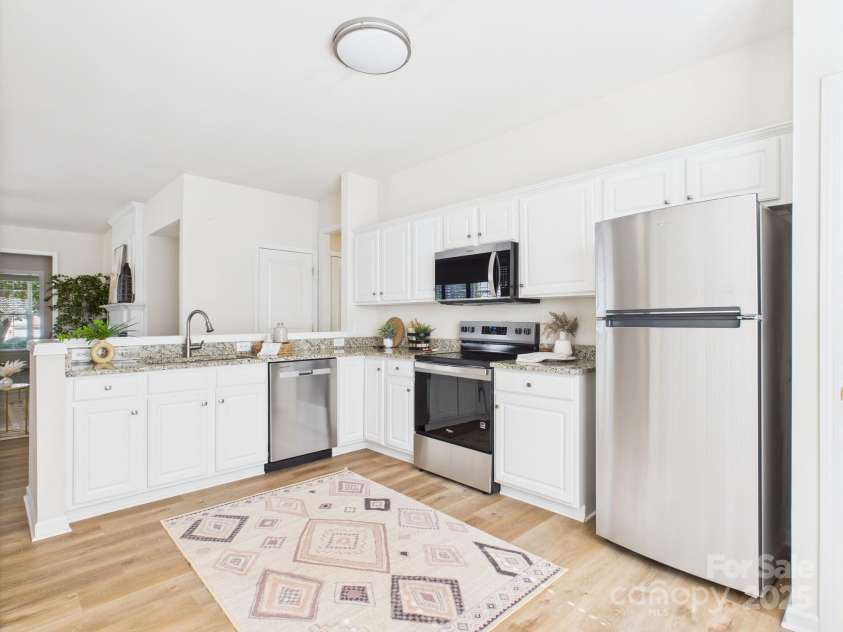 9030 Gander Drive, Charlotte, NC 28277.  MLS# CAR4269793, YatesRealty ID 22804. 