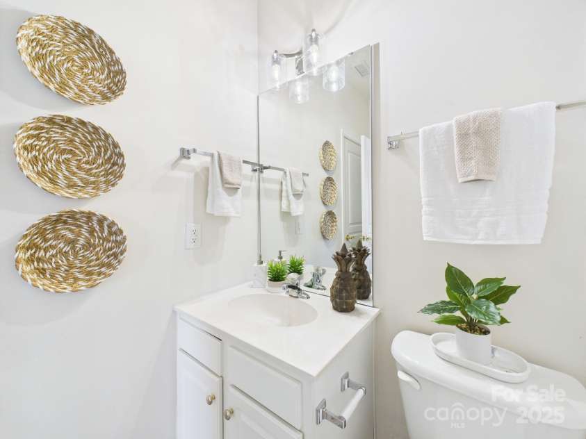 9030 Gander Drive, Charlotte, NC 28277.  MLS# CAR4269793, YatesRealty ID 22804. 