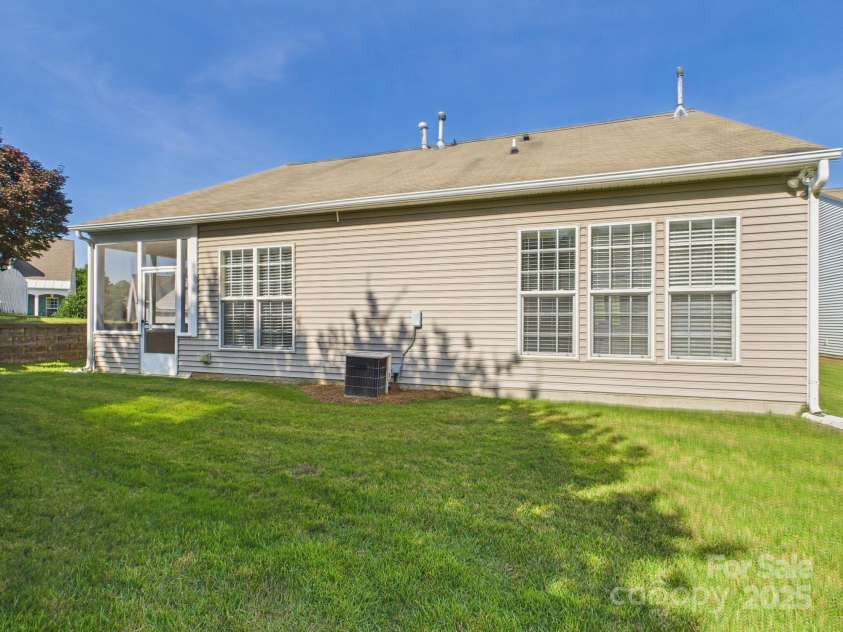 9030 Gander Drive, Charlotte, NC 28277.  MLS# CAR4269793, YatesRealty ID 22804. 