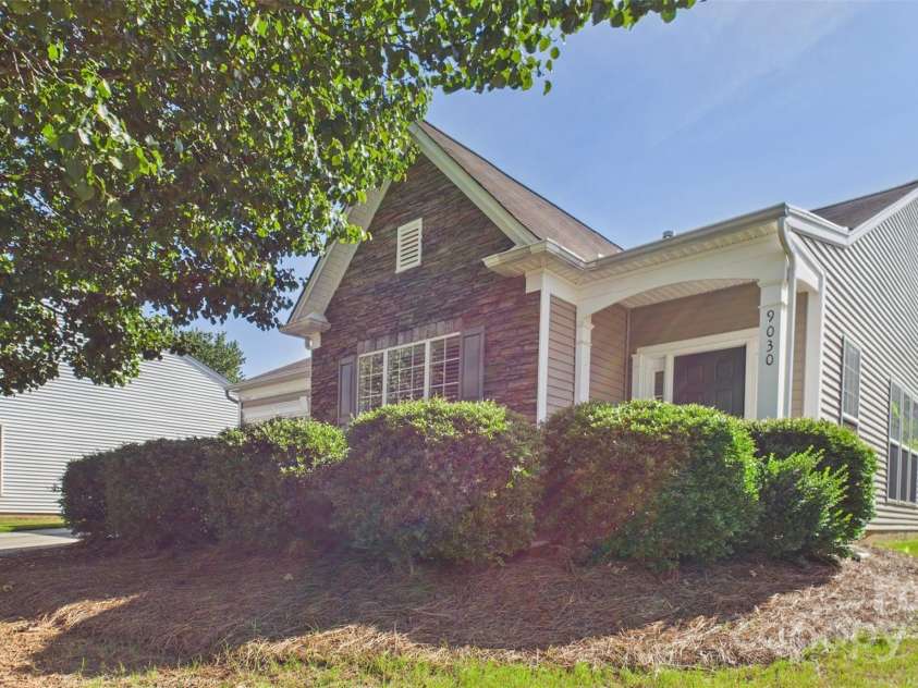 9030 Gander Drive, Charlotte, NC 28277.  MLS# CAR4269793, YatesRealty ID 22804. 