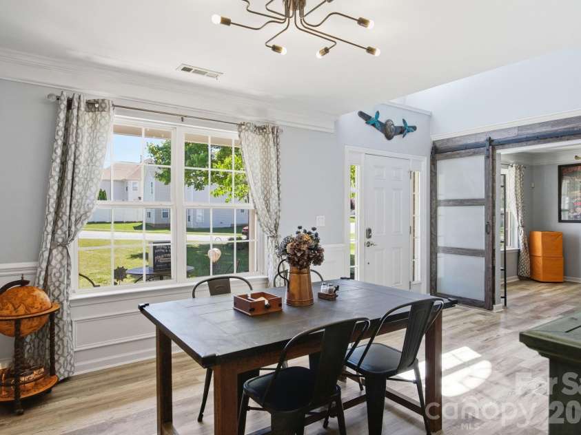 198 Glenn Allen Road, Mooresville, NC 28115.  MLS# CAR4382686, YatesRealty ID 22805. 