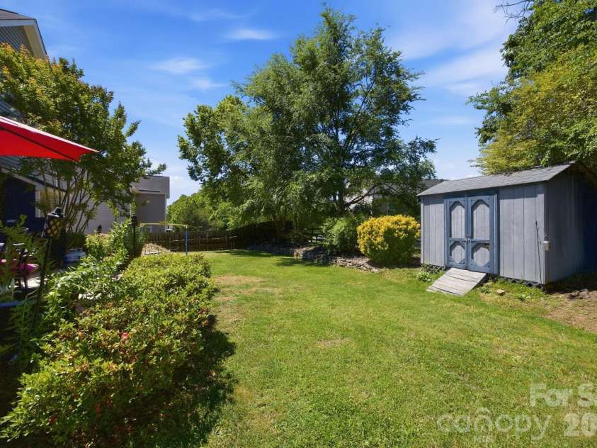 198 Glenn Allen Road, Mooresville, NC 28115.  MLS# CAR4382686, YatesRealty ID 22805. 