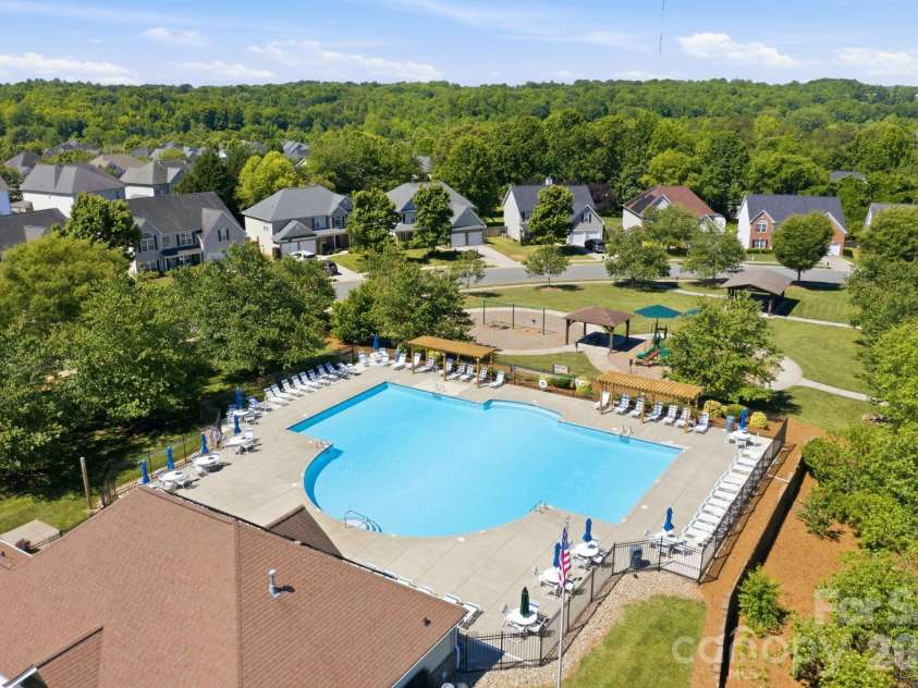 198 Glenn Allen Road, Mooresville, NC 28115.  MLS# CAR4382686, YatesRealty ID 22805. 