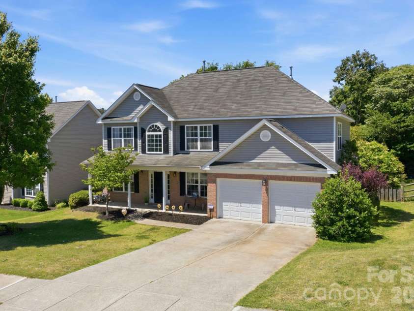 198 Glenn Allen Road, Mooresville, NC 28115.  MLS# CAR4382686, YatesRealty ID 22805. 