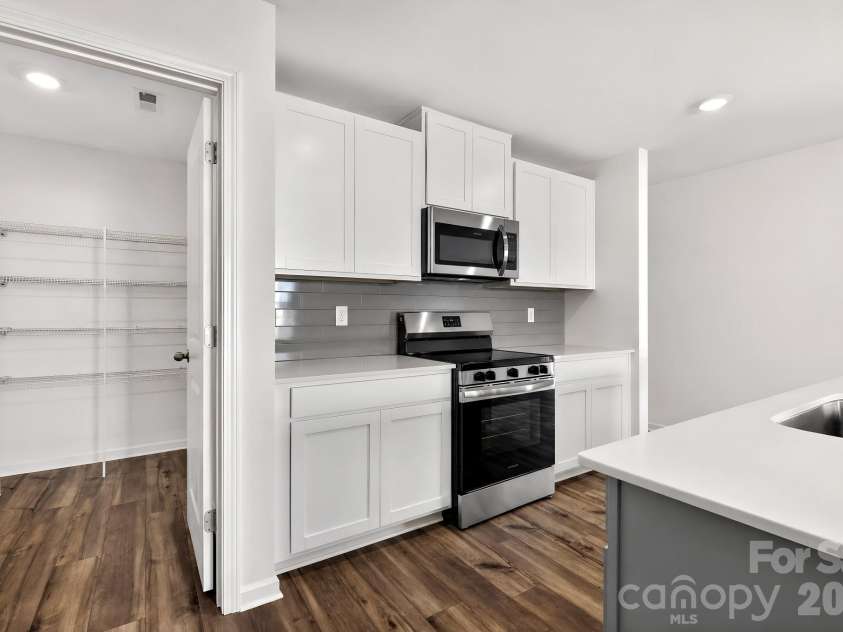 4129 Oxford Glen Drive, Claremont, NC 28610.  MLS# CAR4380530, YatesRealty ID 22806. 