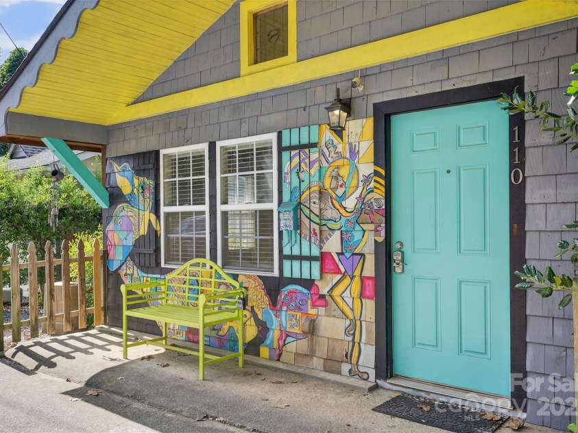 160 Howard Street, Tryon, NC 28782.  MLS# CAR4297948, YatesRealty ID 2281. 