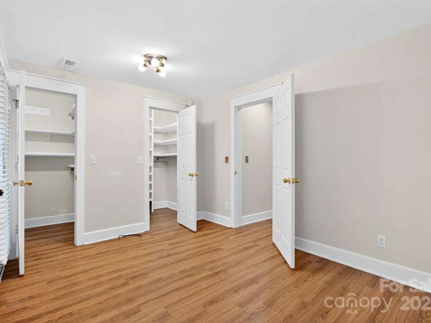 160 Howard Street, Tryon, NC 28782.  MLS# CAR4297948, YatesRealty ID 2281. 