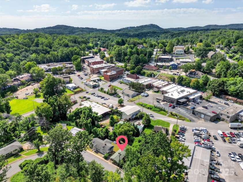 160 Howard Street, Tryon, NC 28782.  MLS# CAR4297948, YatesRealty ID 2281. 