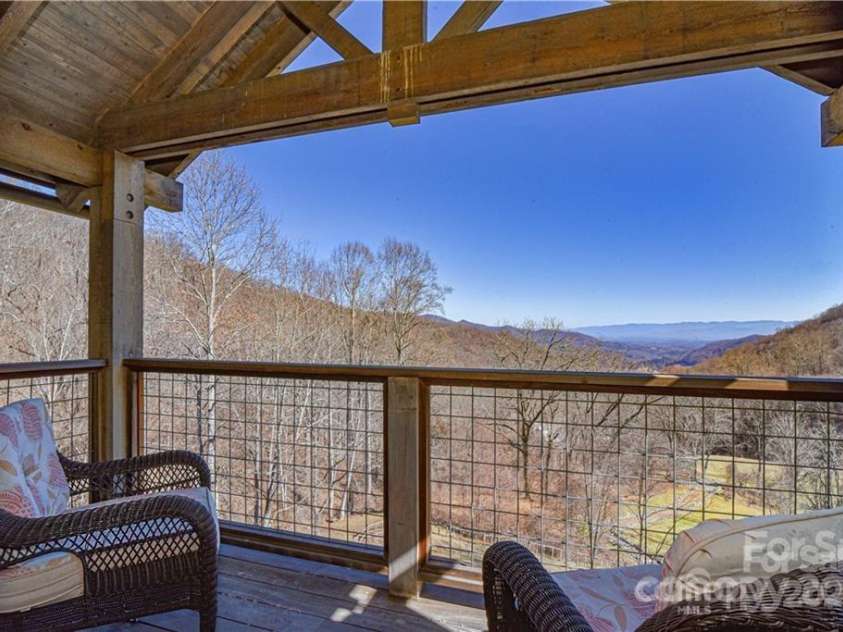 580 Freemont Drive, Leicester, NC 28748.  MLS# CAR4057787, YatesRealty ID 2281. 