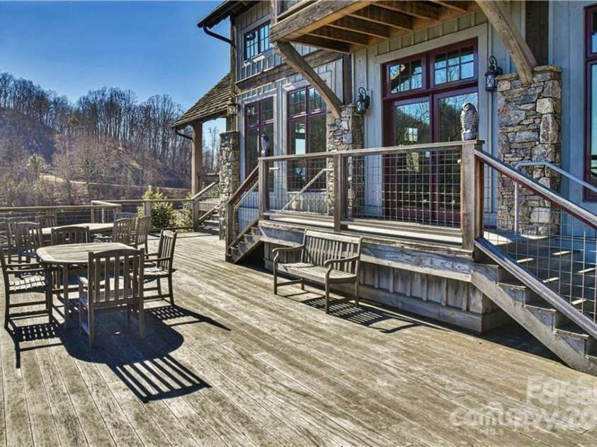 580 Freemont Drive, Leicester, NC 28748.  MLS# CAR4057787, YatesRealty ID 2281. 