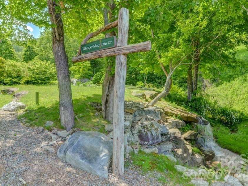 580 Freemont Drive, Leicester, NC 28748.  MLS# CAR4057787, YatesRealty ID 2281. 
