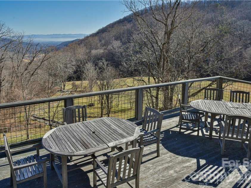 580 Freemont Drive, Leicester, NC 28748.  MLS# CAR4057787, YatesRealty ID 2281. 
