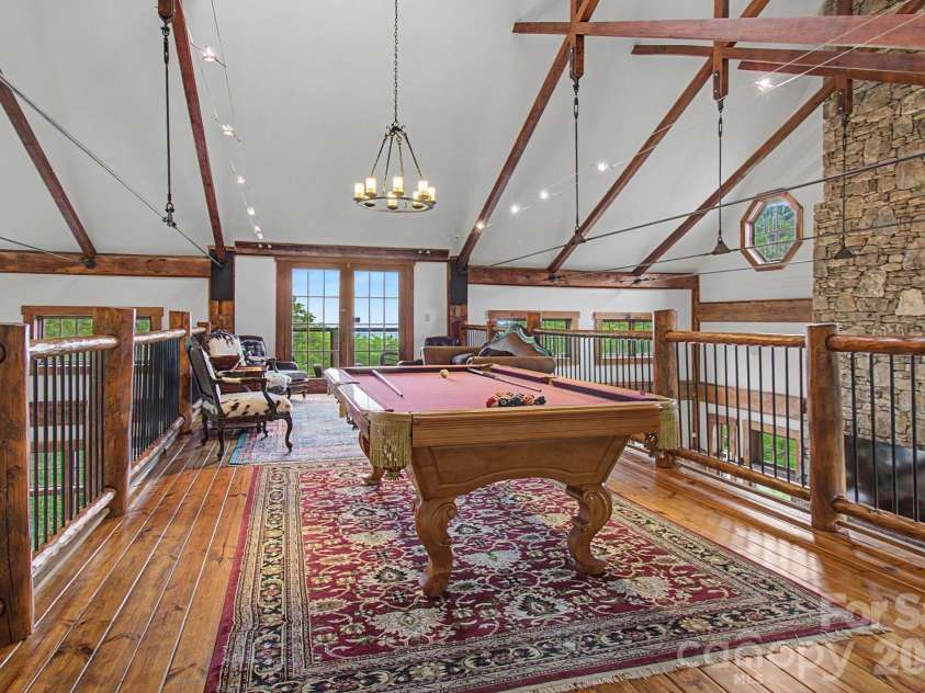 580 Freemont Drive, Leicester, NC 28748.  MLS# CAR4057787, YatesRealty ID 2281. 