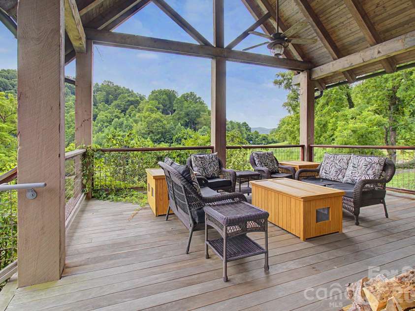 580 Freemont Drive, Leicester, NC 28748.  MLS# CAR4057787, YatesRealty ID 2281. 