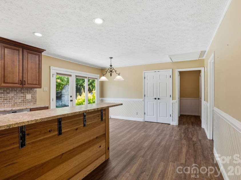 624 Patricia Avenue, Harrisburg, NC 28075.  MLS# CAR4382091, YatesRealty ID 22810. 