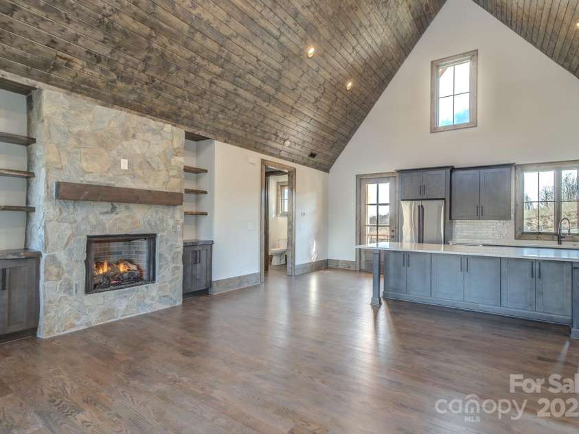 438 Sky Rock Trail, Banner Elk, NC 28604.  MLS# CAR4270077, YatesRealty ID 22811. 