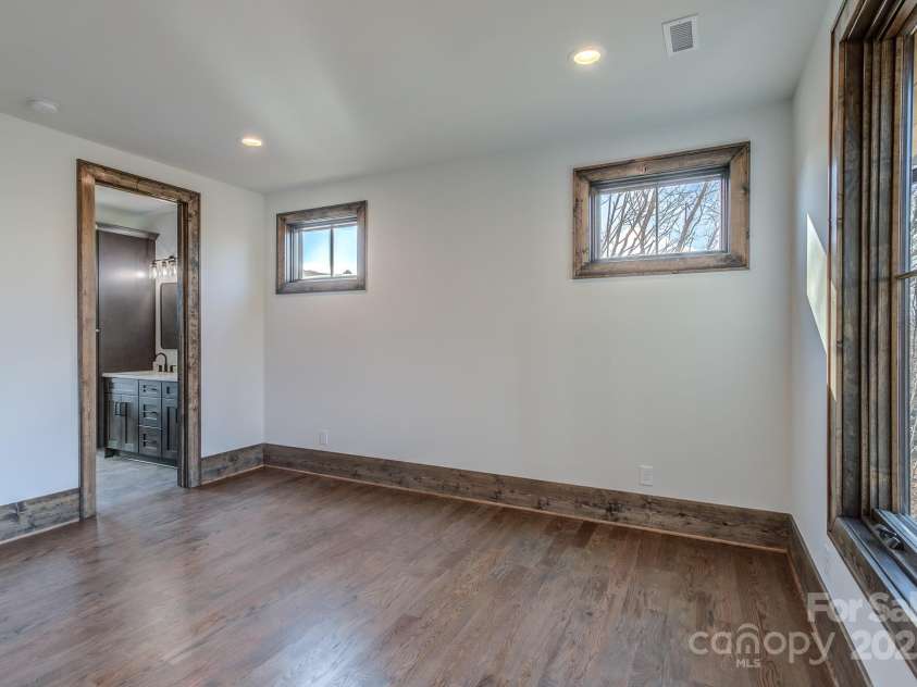 438 Sky Rock Trail, Banner Elk, NC 28604.  MLS# CAR4270077, YatesRealty ID 22811. 