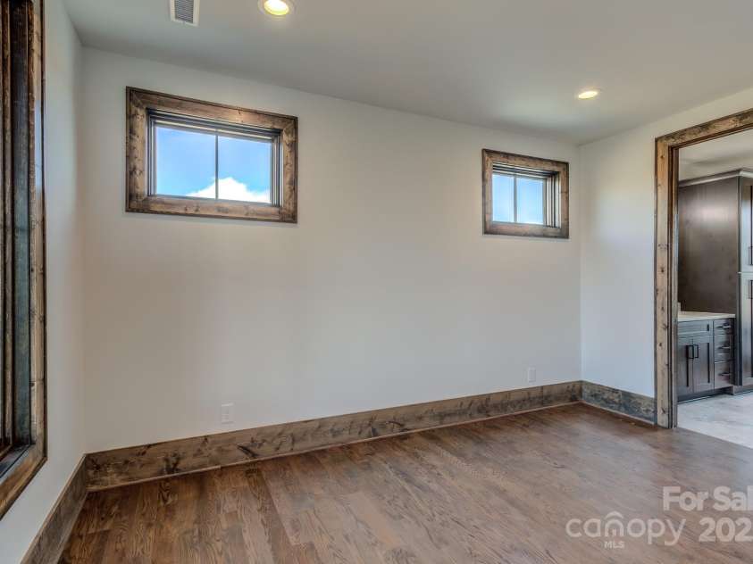 438 Sky Rock Trail, Banner Elk, NC 28604.  MLS# CAR4270077, YatesRealty ID 22811. 