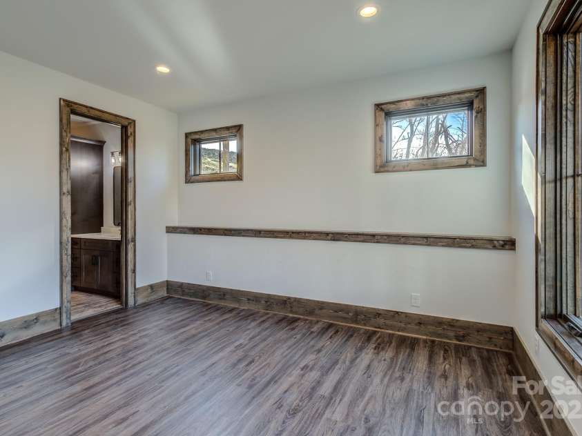 438 Sky Rock Trail, Banner Elk, NC 28604.  MLS# CAR4270077, YatesRealty ID 22811. 