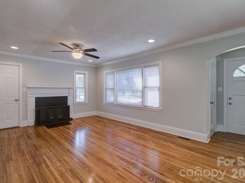 409 Maynard Street, Pageland, SC 29728.  MLS# CAR4370683, YatesRealty ID 22812. 