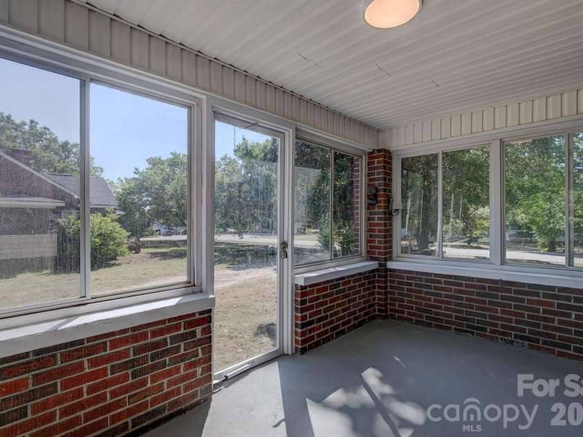 409 Maynard Street, Pageland, SC 29728.  MLS# CAR4370683, YatesRealty ID 22812. 