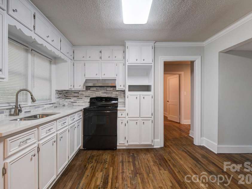 409 Maynard Street, Pageland, SC 29728.  MLS# CAR4370683, YatesRealty ID 22812. 