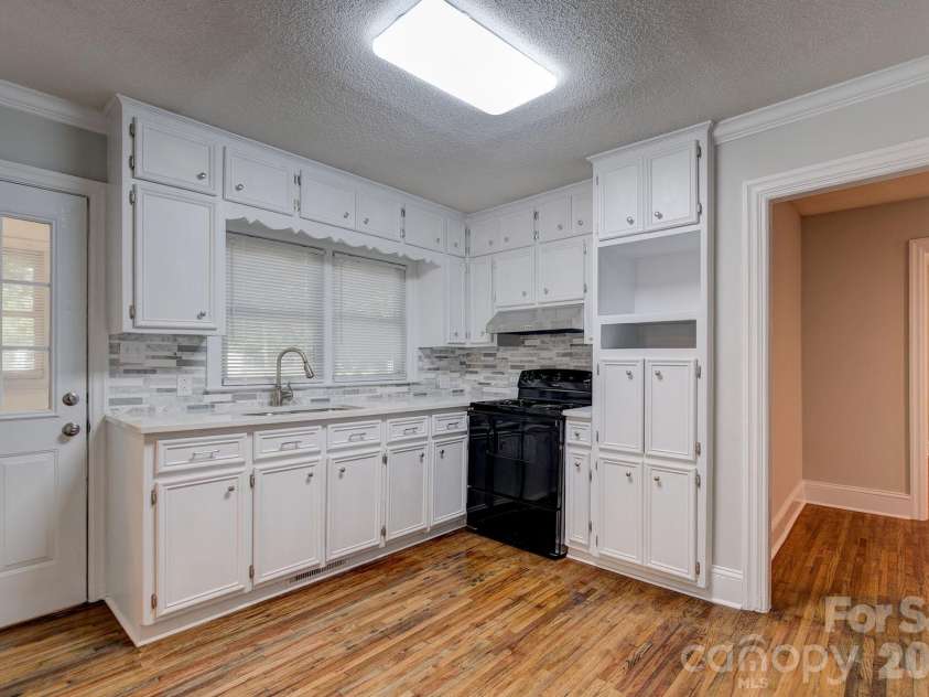 409 Maynard Street, Pageland, SC 29728.  MLS# CAR4370683, YatesRealty ID 22812. 