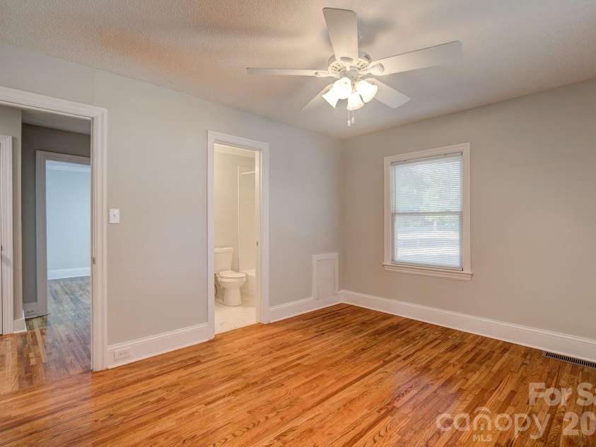 409 Maynard Street, Pageland, SC 29728.  MLS# CAR4370683, YatesRealty ID 22812. 
