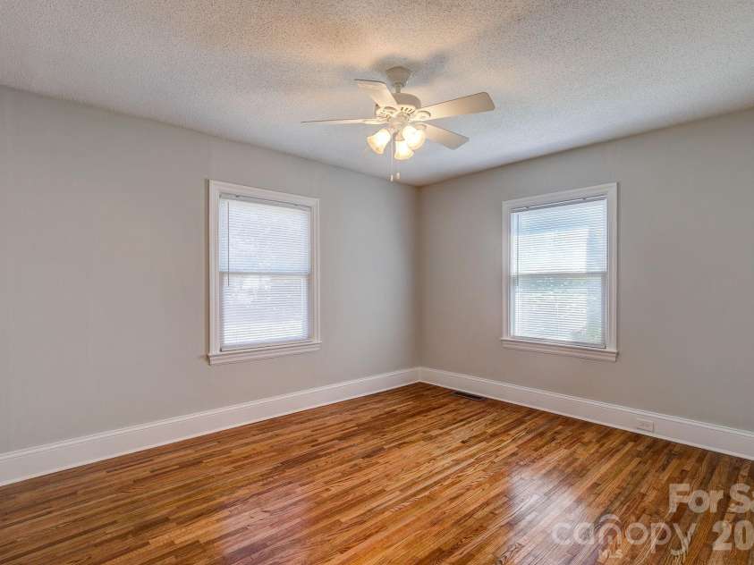 409 Maynard Street, Pageland, SC 29728.  MLS# CAR4370683, YatesRealty ID 22812. 