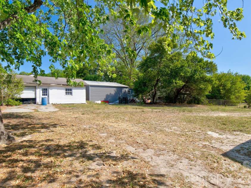 409 Maynard Street, Pageland, SC 29728.  MLS# CAR4370683, YatesRealty ID 22812. 