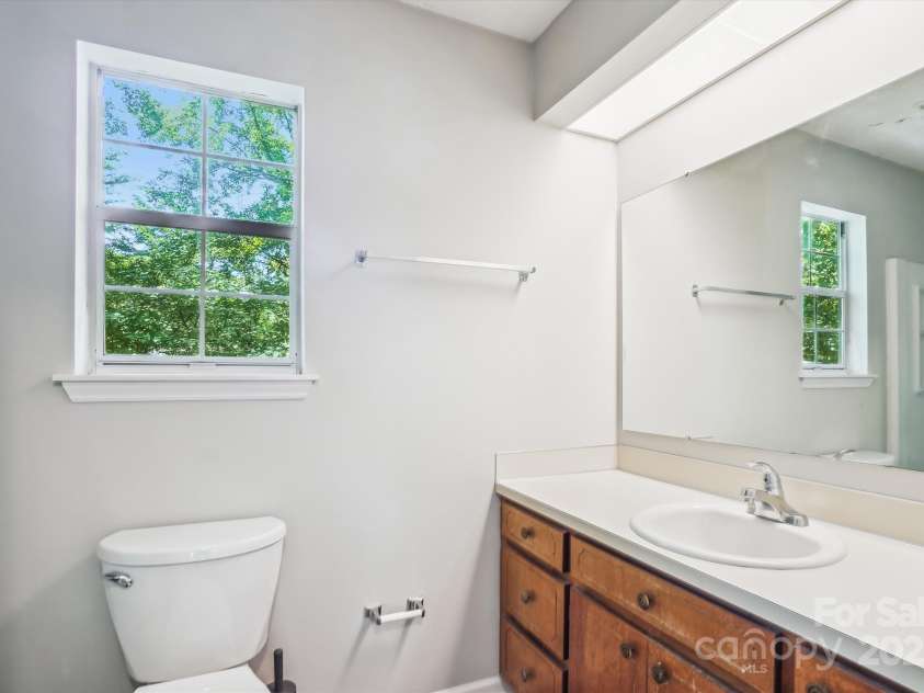 7217 Rena Mae Lane, Charlotte, NC 28227.  MLS# CAR4272672, YatesRealty ID 22814. 